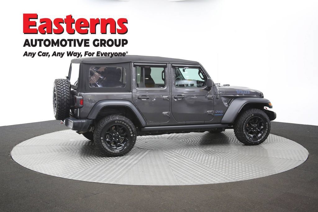 Used 2023 Jeep Wrangler Unlimited w/ Cold Weather Group AWD/4WD image 43