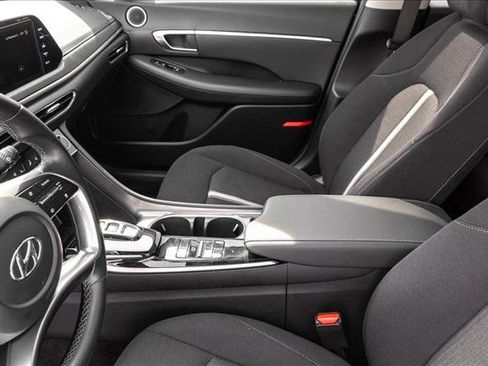 Used 2023 Hyundai Sonata SEL w/ Convenience Package FWD image 11
