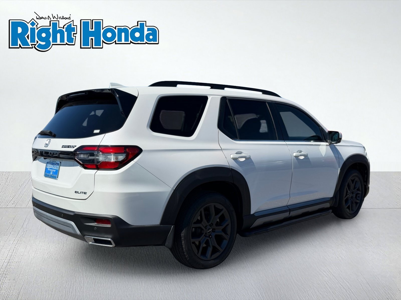 Certified 2023 Honda Pilot Elite image 8
