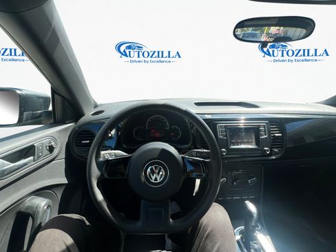 Used 2016 Volkswagen Beetle 1.8T S FWD image 9