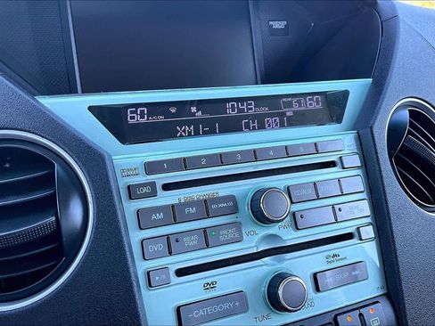 Used 2011 Honda Pilot Touring image 34