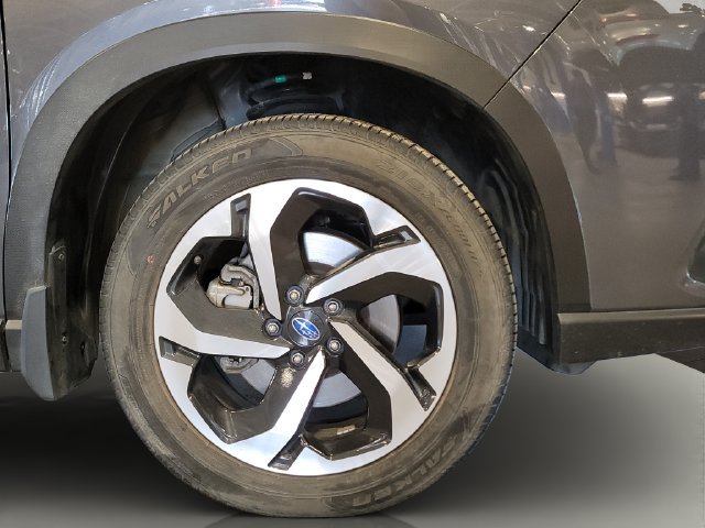 Used 2023 Subaru Forester Touring AWD/4WD image 33