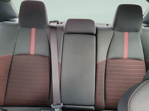 Used 2025 Toyota Corolla SE image 21