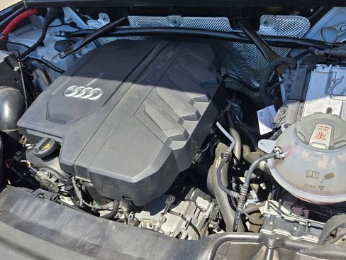 Used 2023 Audi Q5 2.0T Premium w/ Convenience Package AWD/4WD image 17