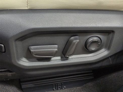 Used 2023 Toyota Tundra 1794 Edition image 18