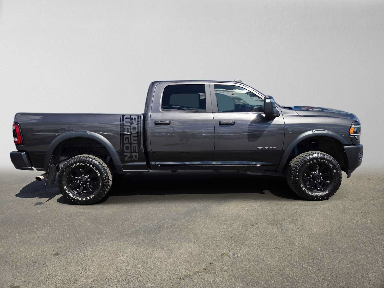 Used 2024 RAM 2500 Power Wagon w/ Towing Technology Group AWD/4WD image 2