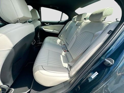 Certified 2025 Genesis G70 2.5T w/ Sport Prestige Package image 17