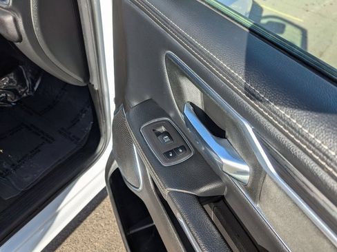 Used 2024 RAM 1500 Laramie image 36