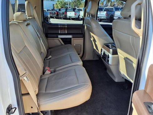 Used 2018 Ford F150 Lariat w/ Equipment Group 502A Luxury image 17