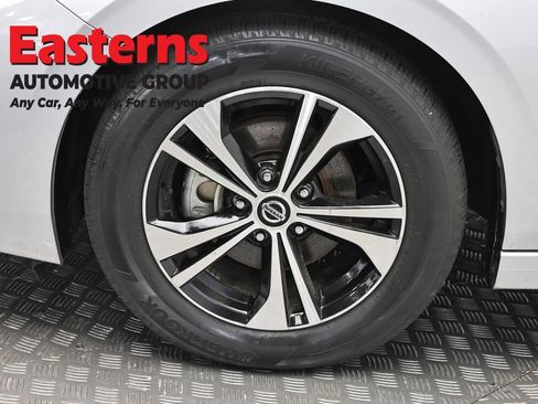 Used 2022 Nissan Sentra SV FWD image 31