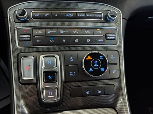 Certified 2023 Hyundai Santa Fe SEL AWD/4WD image 16