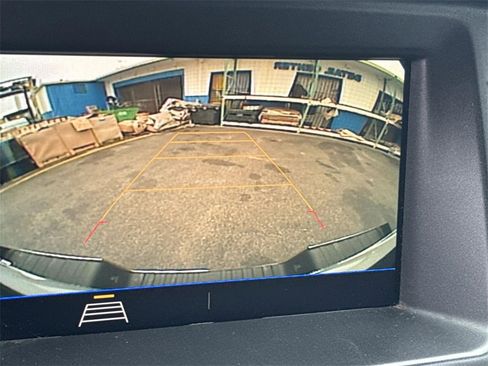 Used 2022 Chevrolet Colorado W/T w/ WT Convenience Package image 13