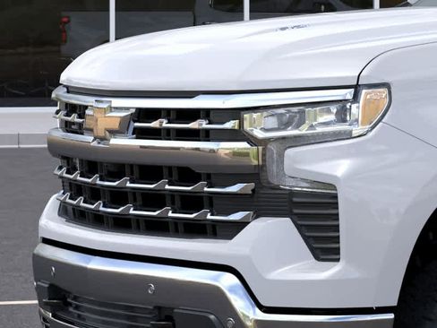 New 2026 Chevrolet Silverado 1500 LTZ w/ Z71 Off-Road Package AWD/4WD image 13