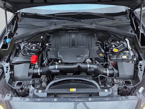 Used 2017 Jaguar F-PACE Prestige image 59