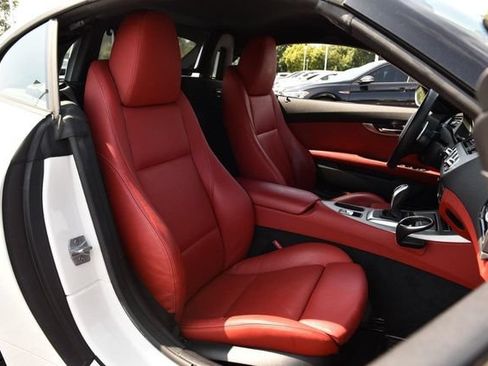 Used 2015 BMW Z4 sDrive28i RWD image 19
