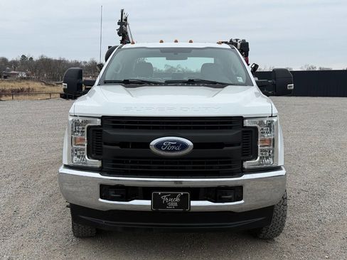 Used 2018 Ford F350 XL w/ Power Equipment Group image 3