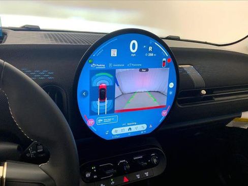 Certified 2025 MINI Cooper S image 17