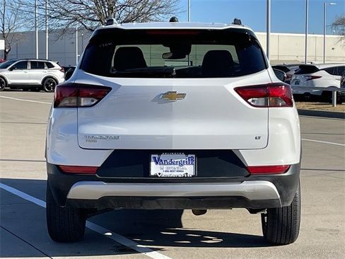 Used 2025 Chevrolet TrailBlazer LT image 5