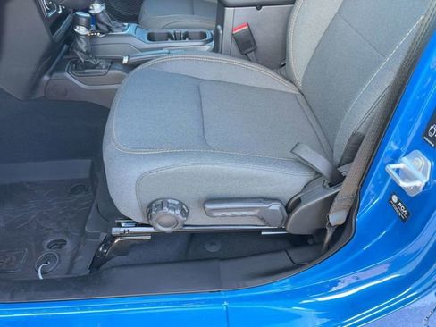 New 2026 Jeep Gladiator Sport image 14