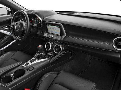 Used 2017 Chevrolet Camaro SS RWD image 19