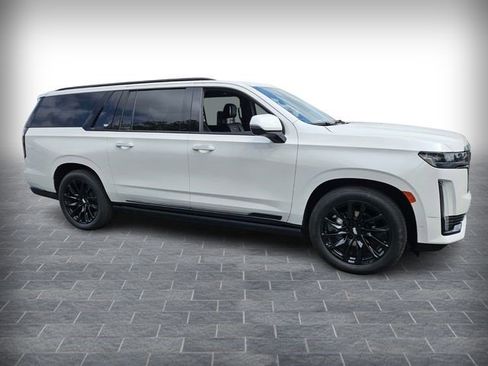 Certified 2023 Cadillac Escalade ESV Sport Platinum w/ LPO, ONYX Package image 3