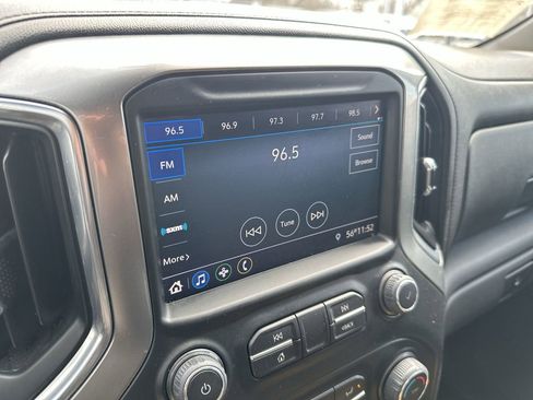 Used 2022 Chevrolet Silverado 3500 LT w/ Remote Start Package image 16