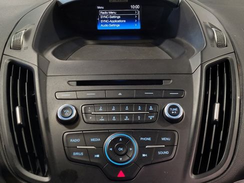 Used 2018 Ford Escape SE FWD image 25