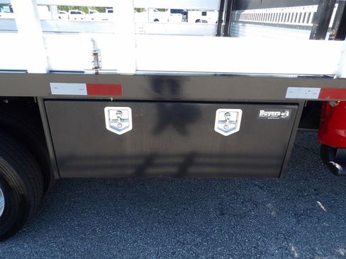 Used 2021 RAM 5500 Tradesman w/ Chrome Appearance Group image 53