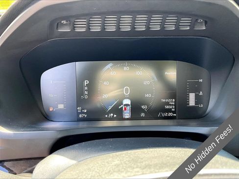 Used 2018 Volvo XC90 T5 Momentum w/ Convenience Package AWD/4WD image 18