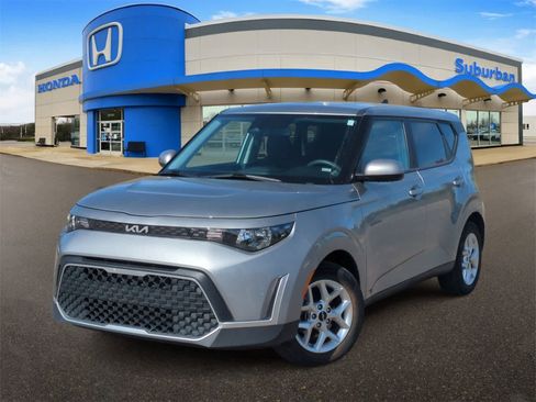 Used 2024 Kia Soul LX w/ Option Group 015 image 1