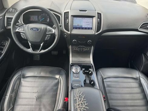 Used 2019 Ford Edge SEL w/ Equipment Group 201A AWD/4WD image 18