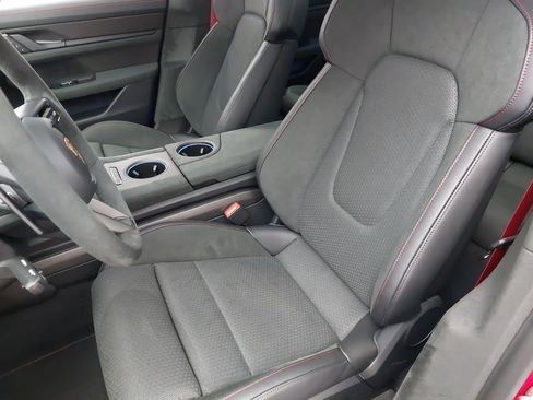 New 2026 Porsche Taycan GTS image 5