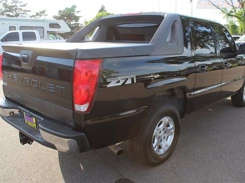 Used 2004 Chevrolet Avalanche Z71 image 37