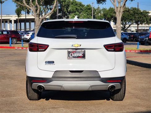 Used 2023 Chevrolet Blazer LT w/ Convenience Package image 6