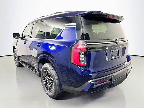 New 2025 Nissan Armada SL w/ Captain's Chari Seat Package image 5
