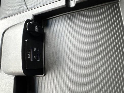 Used 2013 RAM 1500 Sport AWD/4WD image 26