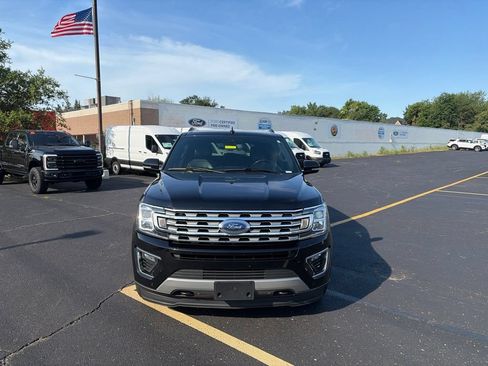Used 2021 Ford Expedition Limited AWD/4WD image 2