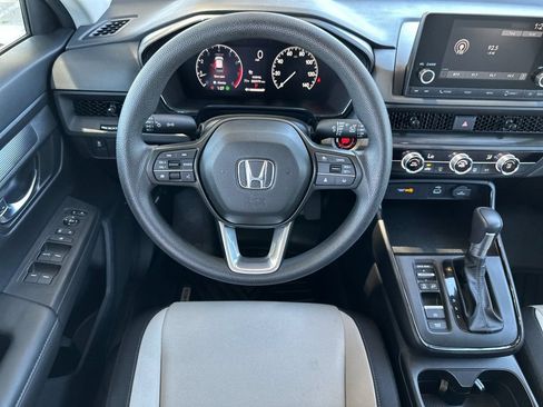 Used 2025 Honda CR-V LX image 13