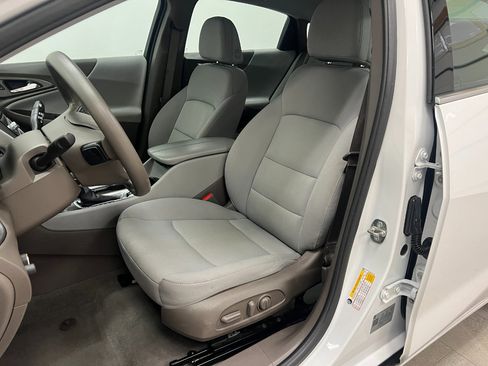 Used 2022 Chevrolet Malibu LT image 23