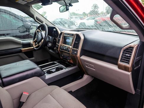 Used 2017 Ford F150 XLT w/ Equipment Group 302A Luxury RWD image 5
