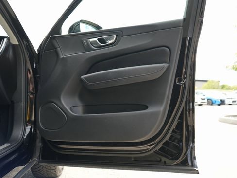 Used 2021 Volvo XC60 T8 Inscription Expression w/ Protection Package Premier image 37