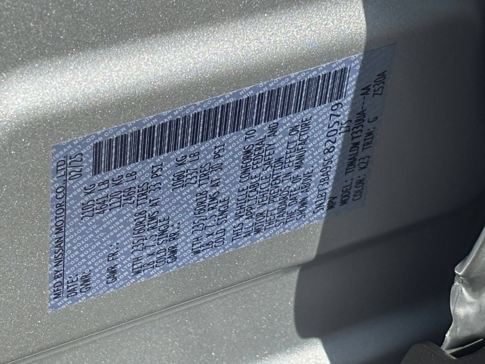 Used 2025 Nissan Rogue SV FWD image 30