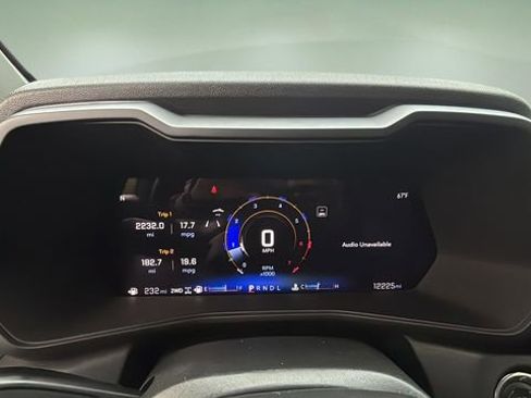 Used 2025 Chevrolet Colorado Trail Boss image 16