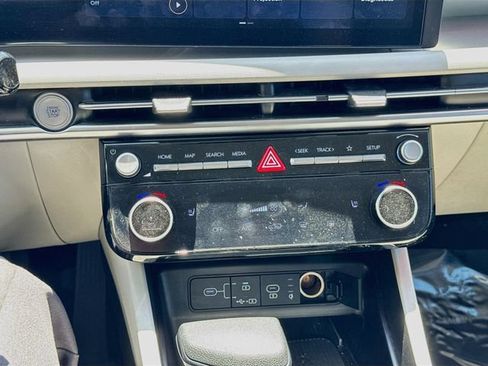 Used 2025 Hyundai Tucson SEL FWD image 15