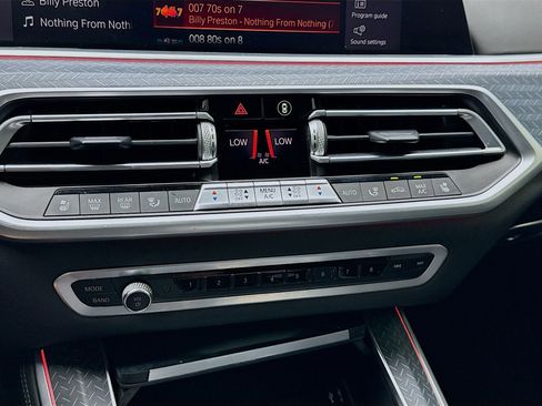 Used 2020 BMW X5 M50i w/ Executive Package image 12