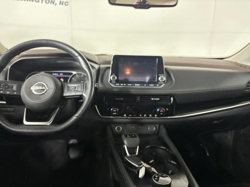 Used 2023 Nissan Rogue SL AWD/4WD image 26