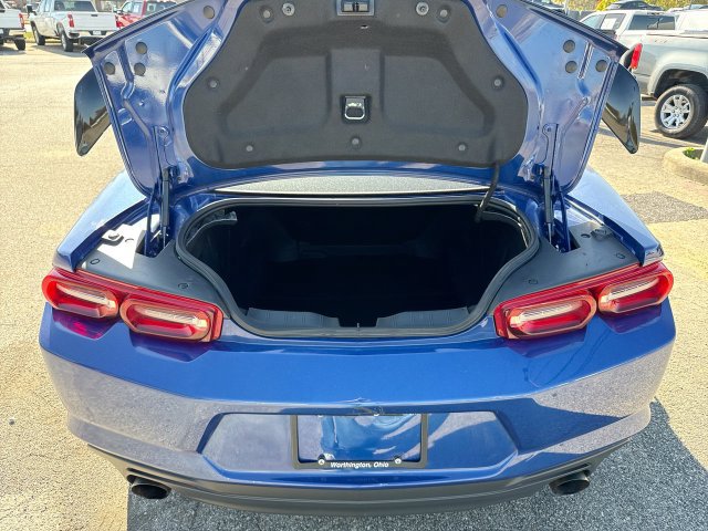 Used 2022 Chevrolet Camaro LT RWD image 24