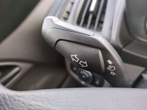 Used 2022 Ford Transit Connect XL image 23