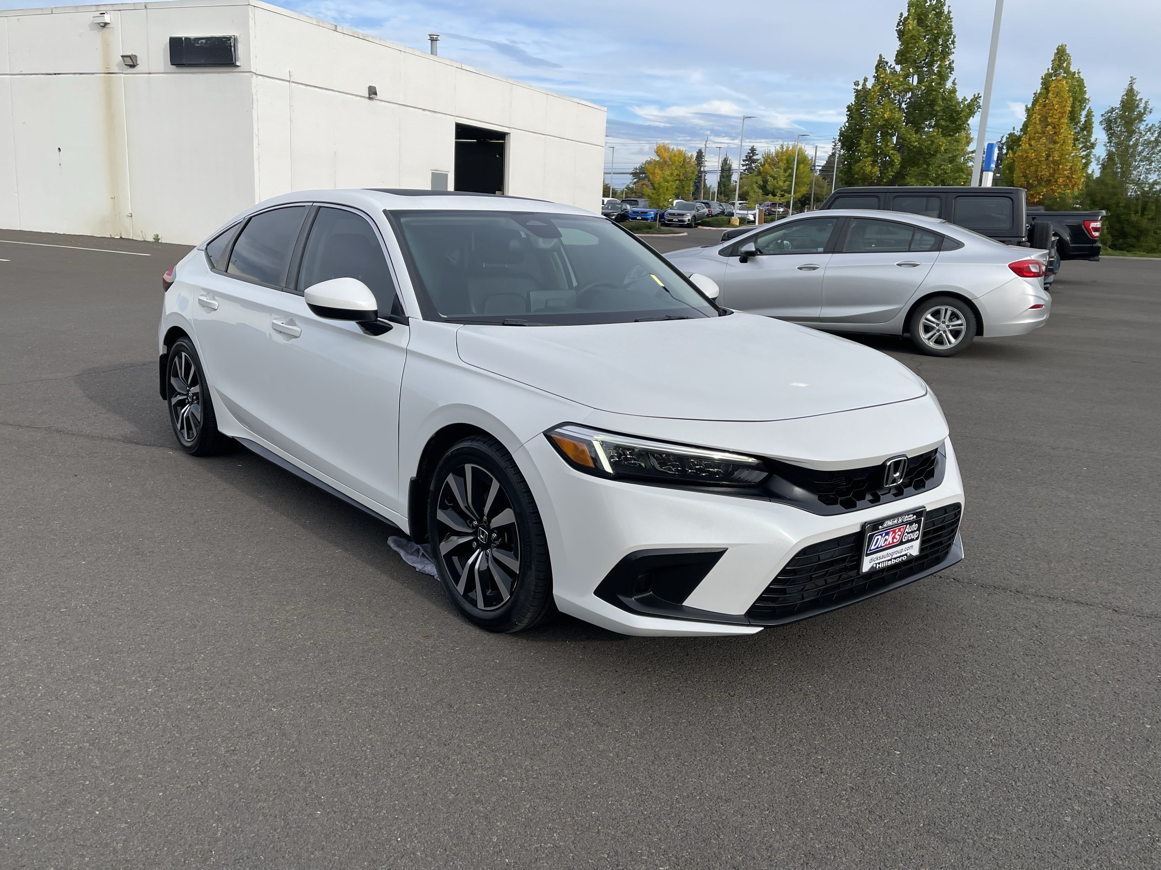 Used 2022 Honda Civic EX-L image 6