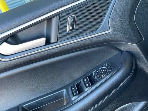 Used 2024 Ford Edge SEL AWD/4WD image 21